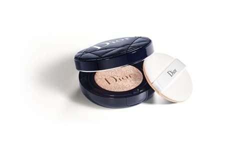 dior forever perfect cushion oblique|christian dior forever cushion powder.